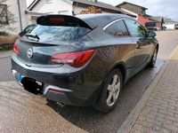 Gebraucht Opel Astra GTC 200 PS (147 kW) 2014 Schwarz Coupé