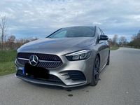 Gebraucht Mercedes B220 190 PS (139 kW) 2019 Silber Van / Kleinbus
