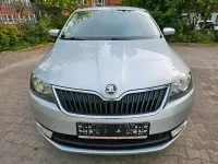 Gebraucht Skoda Rapid Ambition 122 PS (89 kW) 2013 Silber Kleinwagen