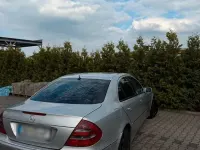 Gebraucht Mercedes E220 Avantgarde 150 PS (110 kW) 2005 Silber Limousine