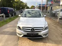 Gebraucht Mercedes B200 156 PS (114 kW) 2013 Silber Van / Kleinbus