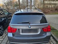 Gebraucht BMW 330 245 PS (180 kW) 2008 Grau Kombi