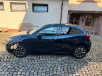 Gebraucht Mazda 2 Nakama 90 PS (66 kW) 2016 Blau Kleinwagen