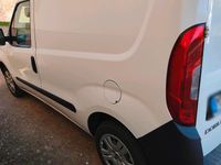 Gebraucht Fiat Doblò 101 PS (74 kW) 2016 Weiß Van / Kleinbus