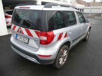 Gebraucht Skoda Yeti Ambition 110 PS (80 kW) 2017 Silber SUV