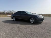 Gebraucht Audi A4 Design 163 PS (119 kW) 2020 Schwarz Limousine