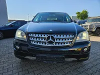 Gebraucht Mercedes ML320 224 PS (164 kW) 2006 Schwarz SUV