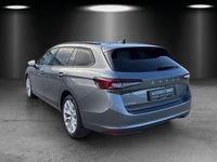 Neu Skoda Superb Selection 150 PS (110 kW) 2025 Grau Kombi