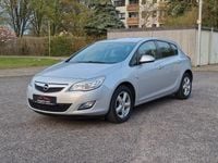 Gebraucht Opel Astra 140 PS (102 kW) 2012 Silber Limousine