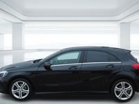 gebraucht Mercedes A200 URBAN *NAVI*Bi-XENON*KAMERA*PDC*SHZ*ALU