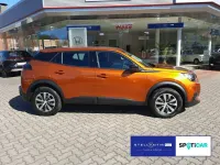 Gebraucht Peugeot 2008 Active 101 PS (74 kW) 2022 Orange SUV