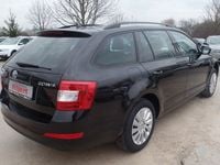 Gebraucht Skoda Octavia Solution 150 PS (110 kW) 2015 Schwarz metallic Kombi