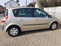 Gebraucht Renault Scénic II 112 PS (82 kW) 2006 Gold Van / Kleinbus