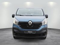 Gebraucht Renault Trafic Expression 125 PS (91 kW) 2017 Panoramablau Van / Kleinbus