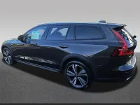 Gebraucht Volvo V60 CC Ultimate 197 PS (144 kW) 2024 Grau Kombi