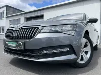 Gebraucht Skoda Superb Ambition 150 PS (110 kW) 2022 Graphite grau Kombi
