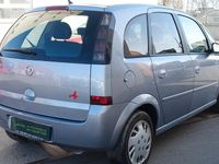 Gebraucht Opel Meriva 101 PS (74 kW) 2008 Silber Van / Kleinbus