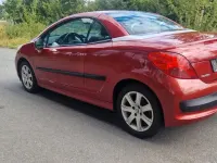 Gebraucht Peugeot 207 CC 120 PS (88 kW) 2007 Rot Cabrio