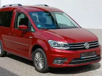 Gebraucht VW Caddy Highline 150 PS (110 kW) 2019 Fortanarot metallic Van / Kleinbus