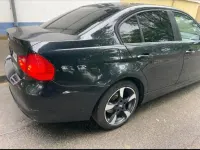 Gebraucht BMW 320 177 PS (130 kW) 2009 Schwarz Limousine