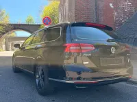 Gebraucht VW Passat Highline 150 PS (110 kW) 2016 Schwarz Kombi