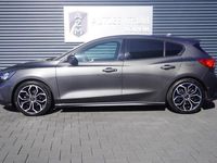 Gebraucht Ford Focus ST-Line 150 PS (110 kW) 2019 Magneticgrau metallic Limousine