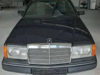 Gebraucht Mercedes 230 132 PS (97 kW) 1991 Schwarz Coupé