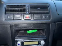 Używany VW Golf IV Highline 105 KM (77 kW) 2003 Srebrny Sedan/Limuzyna