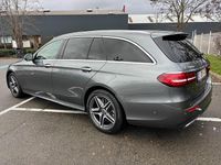 Gebraucht Mercedes E300 AMG 306 PS (225 kW) 2021 Grau Kombi