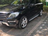 Gebraucht Mercedes ML350 258 PS (189 kW) 2013 Schwarz SUV