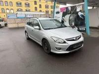 Gebraucht Hyundai i30 116 PS (85 kW) 2011 Silber Kombi