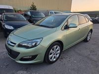 Gebraucht Opel Astra Active 110 PS (80 kW) 2013 Limousine