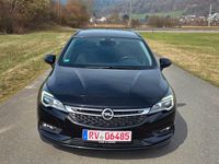Gebraucht Opel Astra Edition 110 PS (80 kW) 2017 Schwarz Kombi
