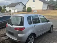 Gebraucht Mazda 2 80 PS (58 kW) 2004 Silber Kleinwagen