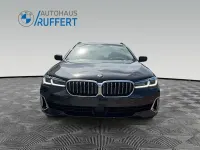 Gebraucht BMW 540 340 PS (250 kW) 2023 Sophistograu brillanteffekt Kombi