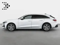 Gebraucht Audi A5 Sport 204 PS (150 kW) 2025 Gletscherweiß metallic Kombi