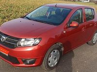 Gebraucht Dacia Sandero 75 PS (55 kW) 2013 Rot Limousine