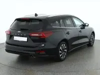 Gebraucht Ford Focus Titanium X 125 PS (91 kW) 2025 Agateblackmet. Kombi