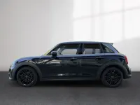 Gebraucht Mini Cooper S Classic 178 PS (130 kW) 2022 Schwarz Kleinwagen