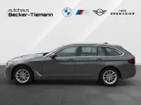 Gebraucht BMW 520 Efficient Dynamics 190 PS (139 kW) 2022 Berninagrau bernsteineffekt Kombi