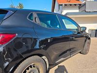 Gebraucht Renault Clio IV Dynamique 73 PS (53 kW) 2015 Schwarz Limousine