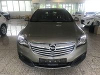 Gebraucht Opel Insignia Country Tourer 194 PS (142 kW) 2014 Gruen, metallic Kombi
