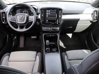 Gebraucht Volvo XC40 Plus 163 PS (119 kW) 2024 Schwarz SUV