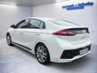 Gebraucht Hyundai Ioniq Premium 141 PS (103 kW) 2017 Weiß Kleinwagen
