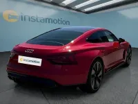 Używany Audi e-tron 350 kW (476 KM) 2021 Czerwony SUV