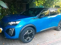 Gebraucht Peugeot e-2008 GT 114 kW (156 PS) 2023 Blau SUV