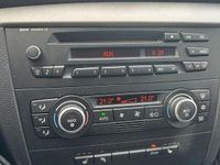 Gebraucht BMW 118 143 PS (105 kW) 2008 Weiß Kleinwagen