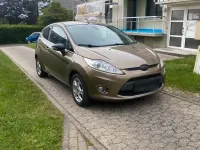 Gebraucht Ford Fiesta 70 PS (51 kW) 2011 Braun Kleinwagen