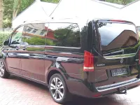 Gebraucht Mercedes V250 190 PS (139 kW) 2022 Obsidianschwarz metallic Van / Kleinbus