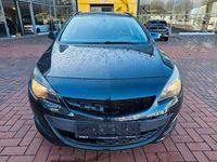 Gebraucht Opel Astra Selection 110 PS (80 kW) 2014 Graphitschwarz/carbon flash (metallic) Kombi